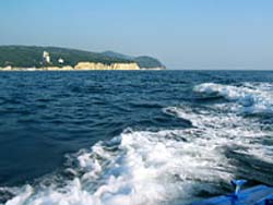 Дивноморск - морские прогулки на теплоходе